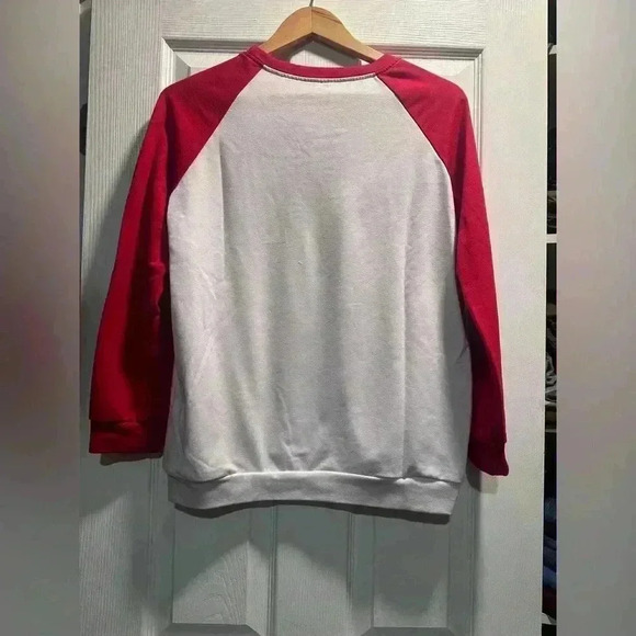 Holiday Raglan Sweatshirt Red Sleeves Tangled Lights Design, Size M, Festive Fun - Picture 3 of 4